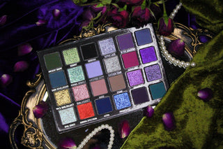 Vespera Eyeshadow Palette Klarity Kosmetics