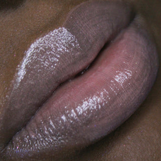 Nova Lipgloss Klarity Kosmetics