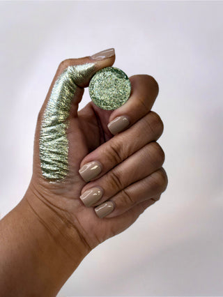 Every Moment Klarity Kosmetics