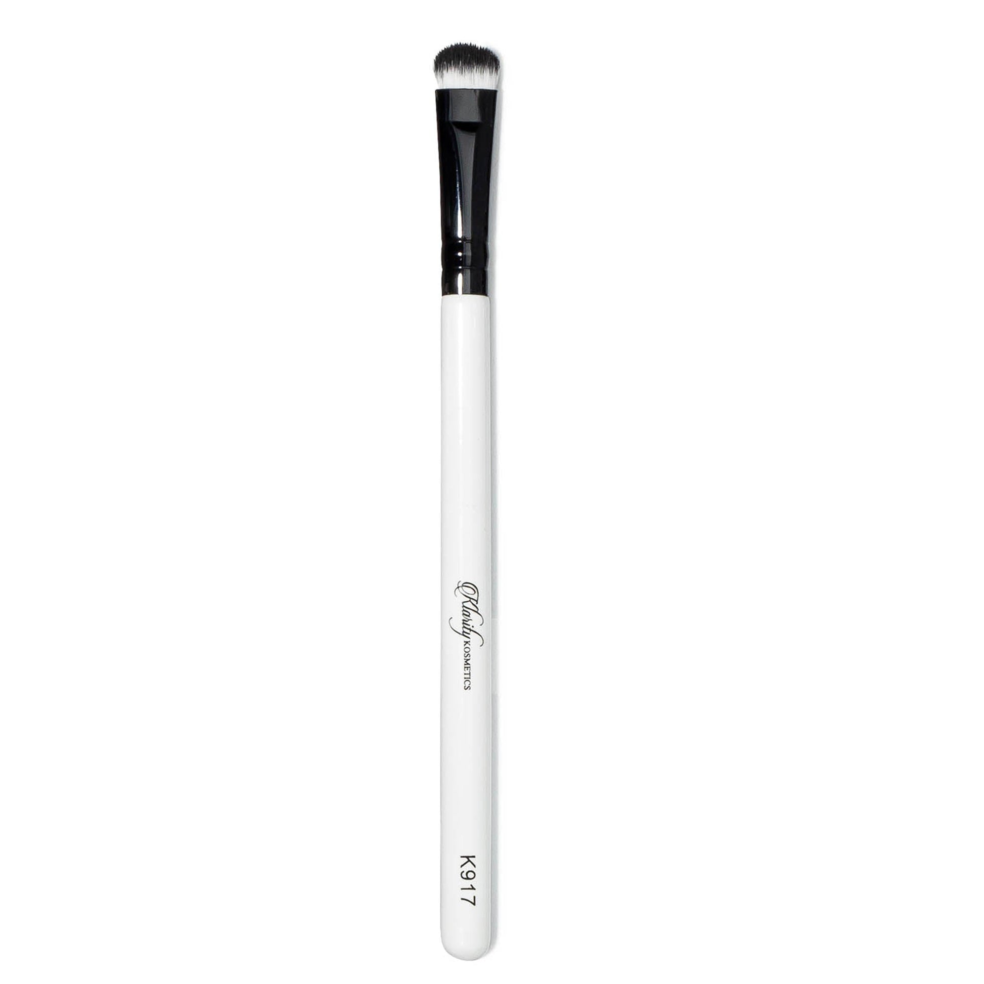 MEDIUM PACKING BRUSH